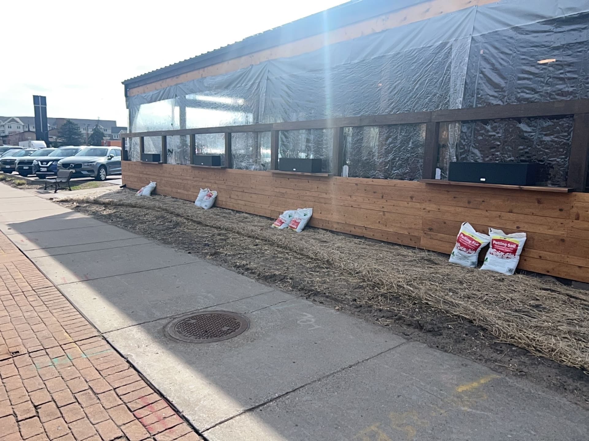 Gallery photos for Full Landscape Buildout for a Restaurant Outdoor Seating Area: Image #2